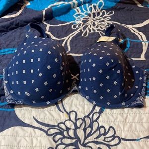 New with tags. Dark blue with white diamond shapes.